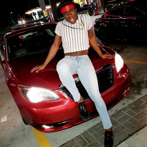 Meet your Posher, Deon